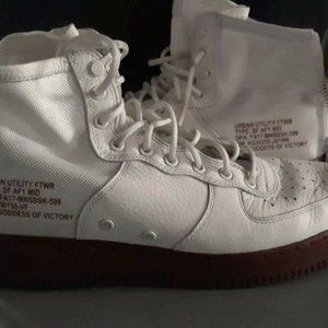 Nike Air Force One Urban Utility after Div. Goddess of Victory Men's 10.5